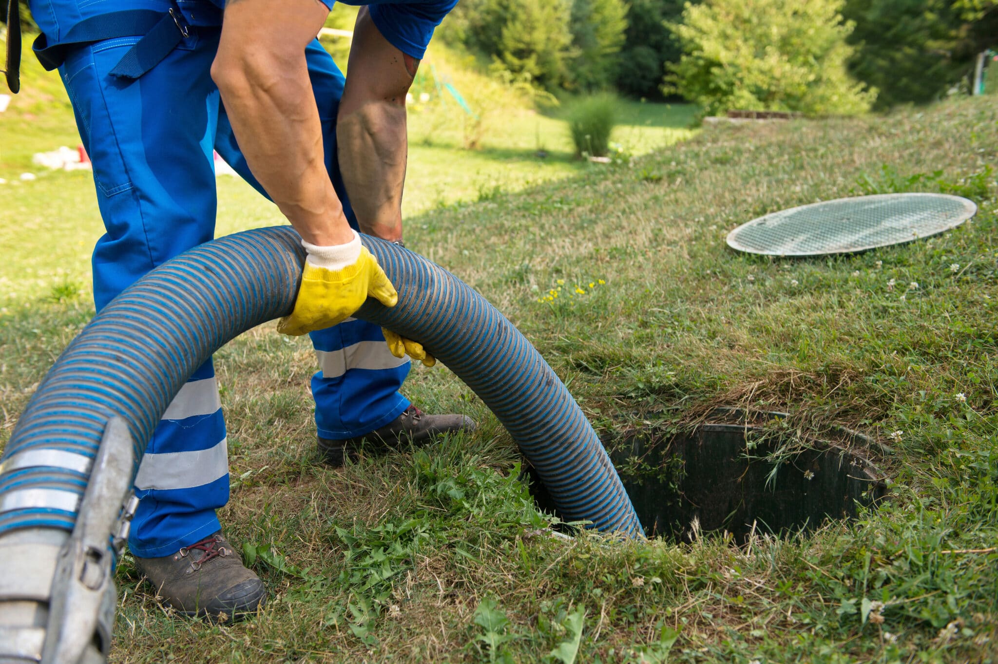 Emergency sewer backup repair in Portland